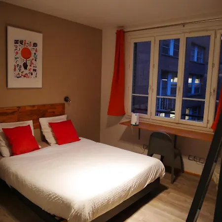Street Art Hotel *